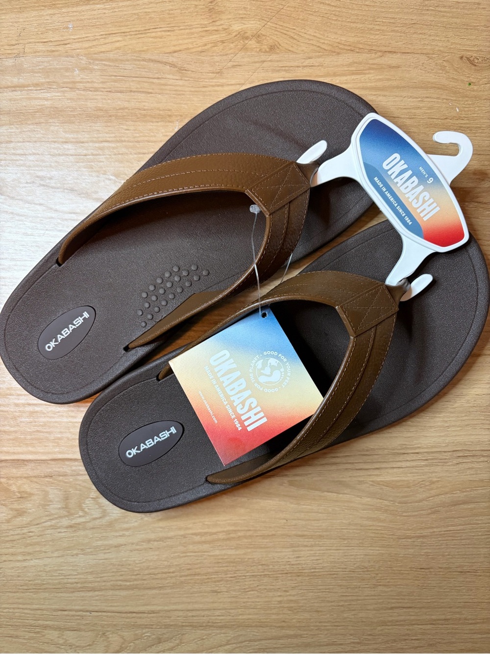Okabashi Voyage Mens Brown Ergonomic Flip Flop Sandals Size 9 NWT Made in USA